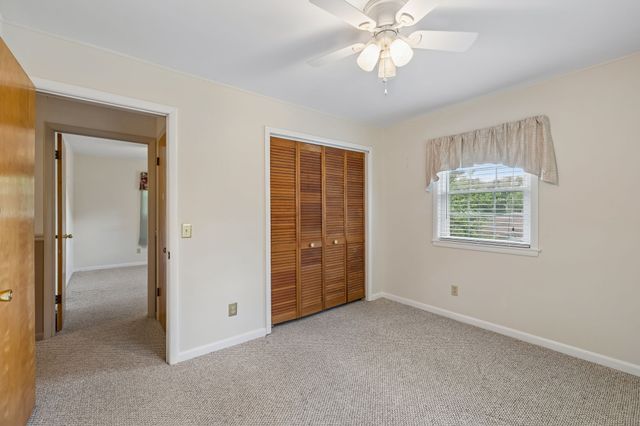 708 Hickory St, Centerville, TN 37033