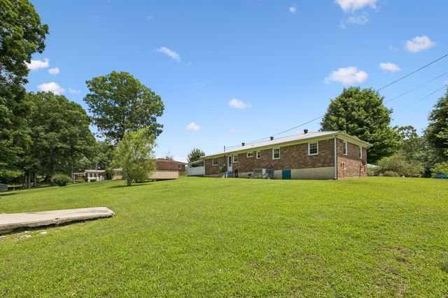708 Hickory St, Centerville, TN 37033