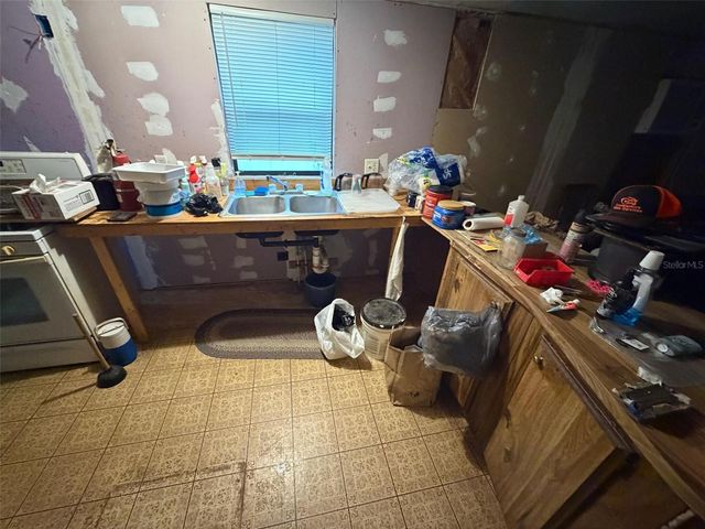 18146 EVENING STAR AVENUE, Brooksville, FL 34604
