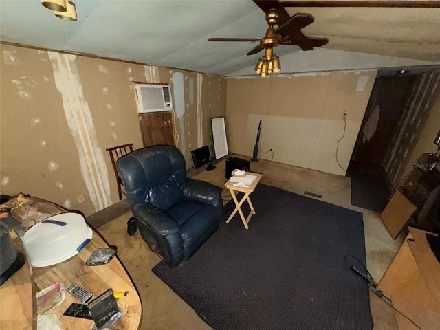 18146 EVENING STAR AVENUE, Brooksville, FL 34604