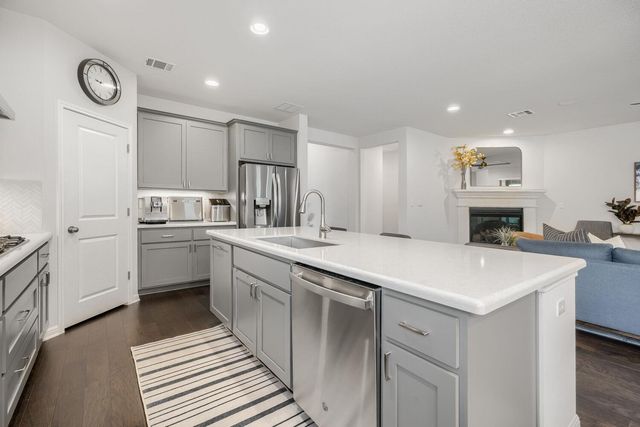 1208 Jacksdaw DR, Austin, TX 78737