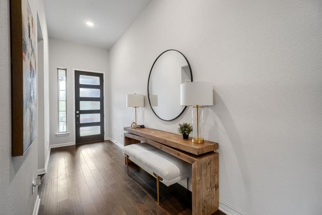 1208 Jacksdaw DR, Austin, TX 78737