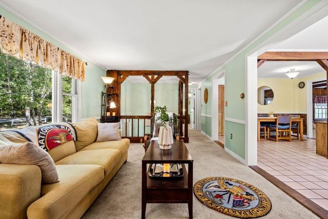 37 Baboosic Lake Road, Amherst, NH 03031