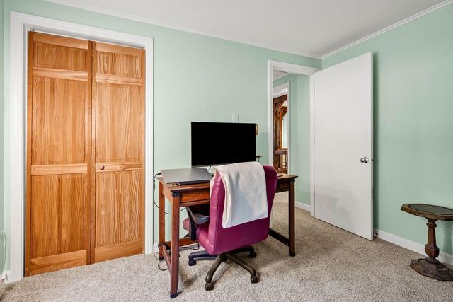 37 Baboosic Lake Road, Amherst, NH 03031