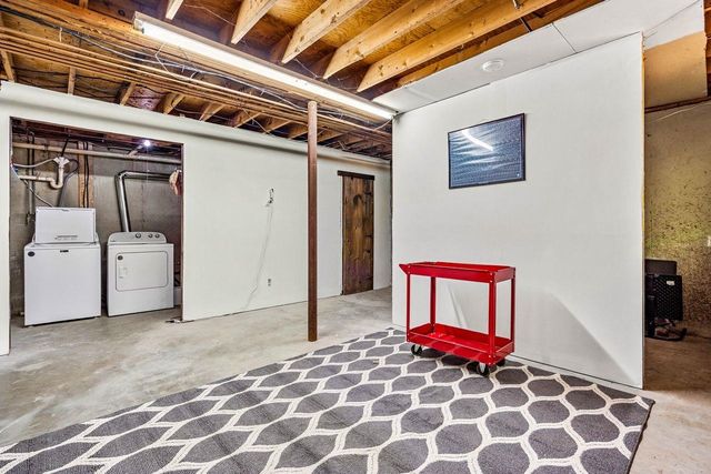 37 Baboosic Lake Road, Amherst, NH 03031