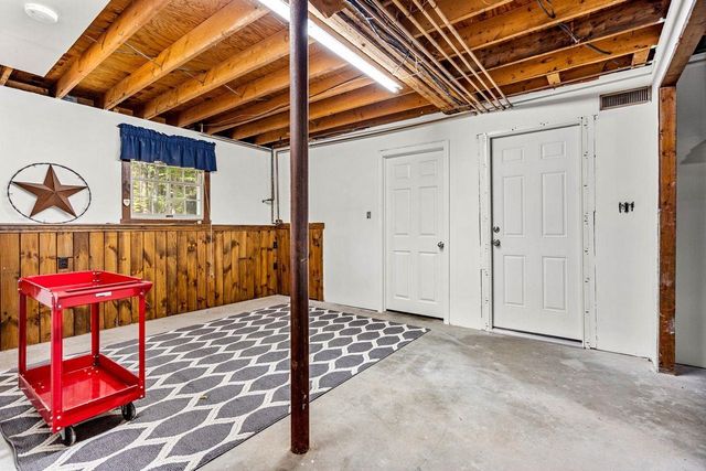 37 Baboosic Lake Road, Amherst, NH 03031