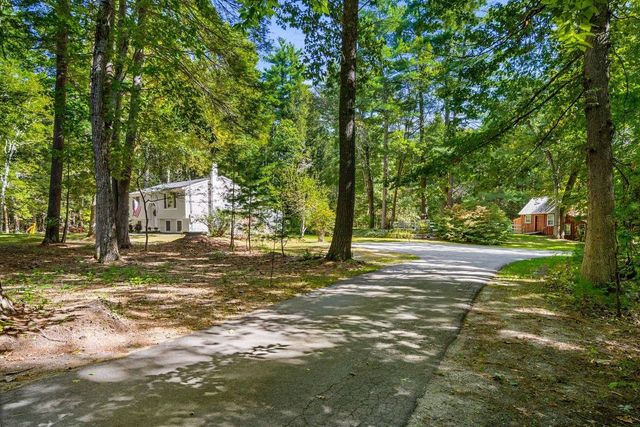 37 Baboosic Lake Road, Amherst, NH 03031