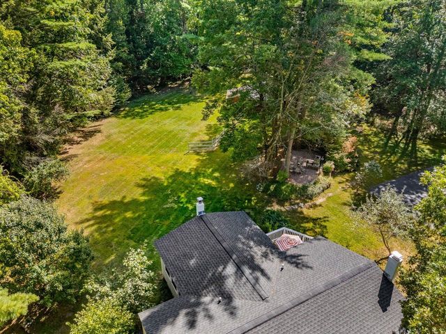 37 Baboosic Lake Road, Amherst, NH 03031