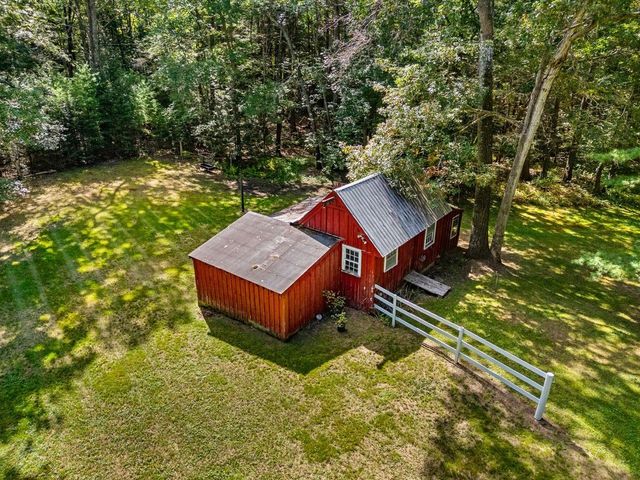 37 Baboosic Lake Road, Amherst, NH 03031