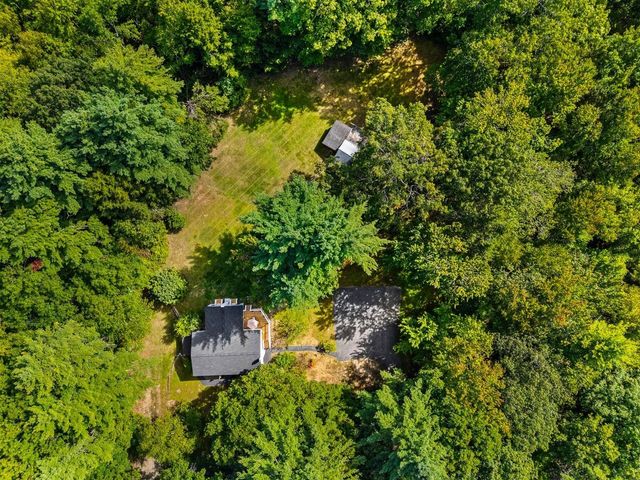 37 Baboosic Lake Road, Amherst, NH 03031