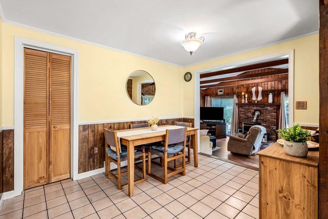 37 Baboosic Lake Road, Amherst, NH 03031