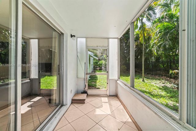 1400 Tallwood Avenue 107, Hollywood, FL 33021