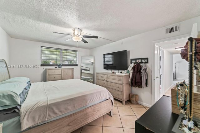 1400 Tallwood Avenue 107, Hollywood, FL 33021