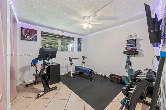 1400 Tallwood Avenue 107, Hollywood, FL 33021