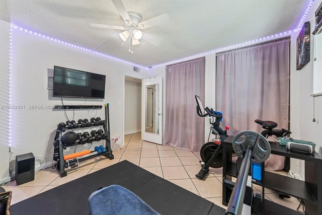 1400 Tallwood Avenue 107, Hollywood, FL 33021