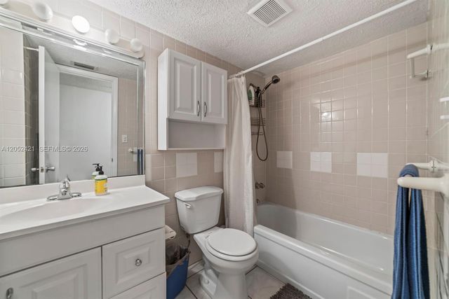 1400 Tallwood Avenue 107, Hollywood, FL 33021