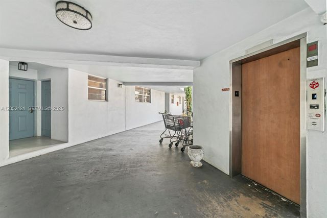 1400 Tallwood Avenue 107, Hollywood, FL 33021