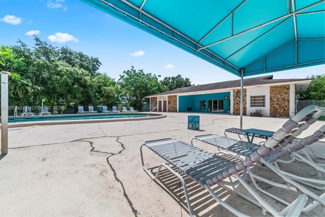 1400 Tallwood Avenue 107, Hollywood, FL 33021