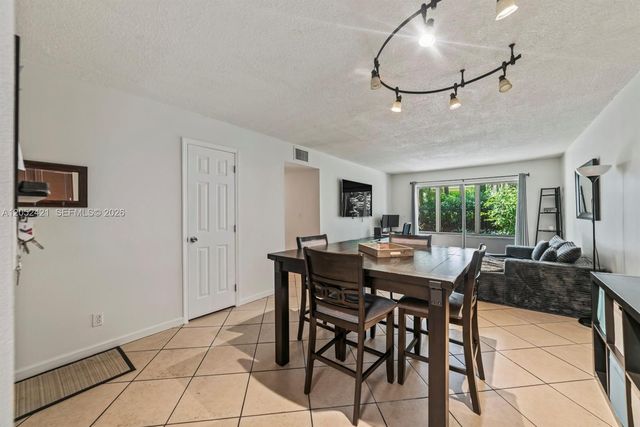 1400 Tallwood Avenue 107, Hollywood, FL 33021