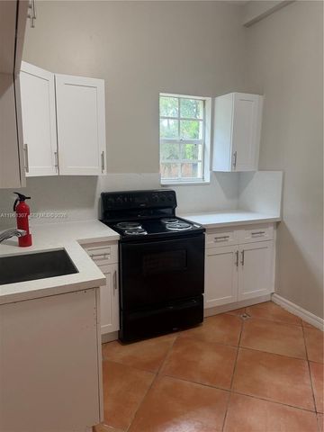 329 NW 11th Ave, Miami, FL 33128