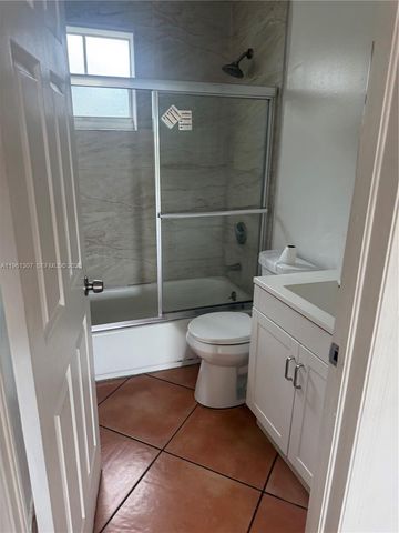 329 NW 11th Ave, Miami, FL 33128