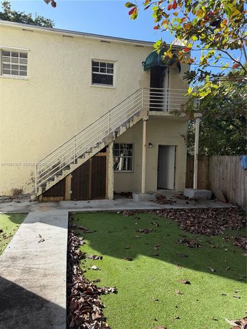 329 NW 11th Ave, Miami, FL 33128