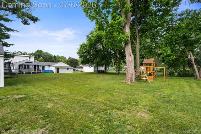 8316 Speedway Drive, Shelby Charter Township, MI 48317