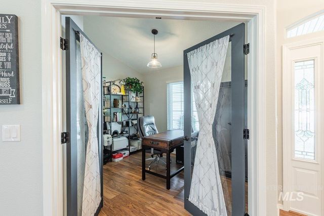 920 N Ashford, Nampa, ID 83687