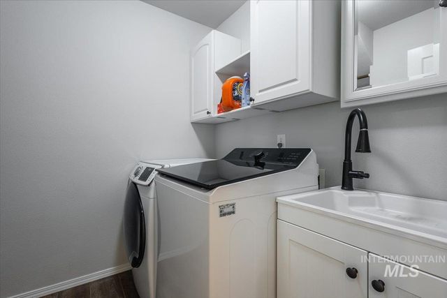 920 N Ashford, Nampa, ID 83687