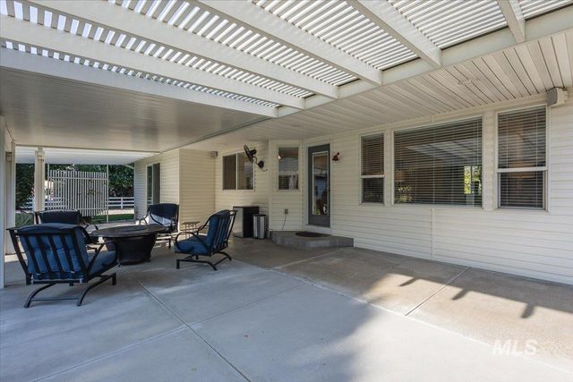 920 N Ashford, Nampa, ID 83687