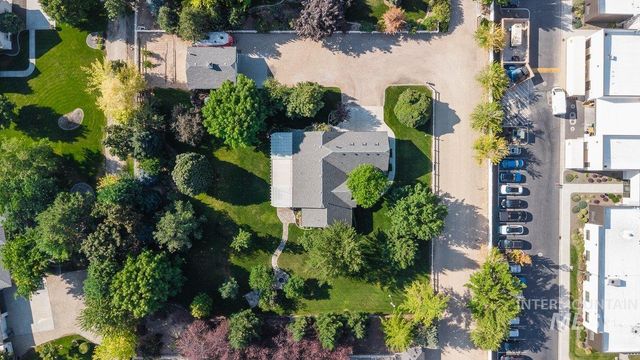 920 N Ashford, Nampa, ID 83687