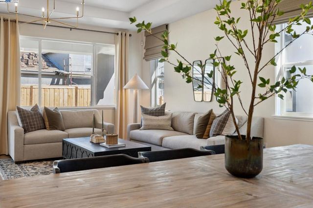 1532 Millennium Way, Fairfield, CA 94533