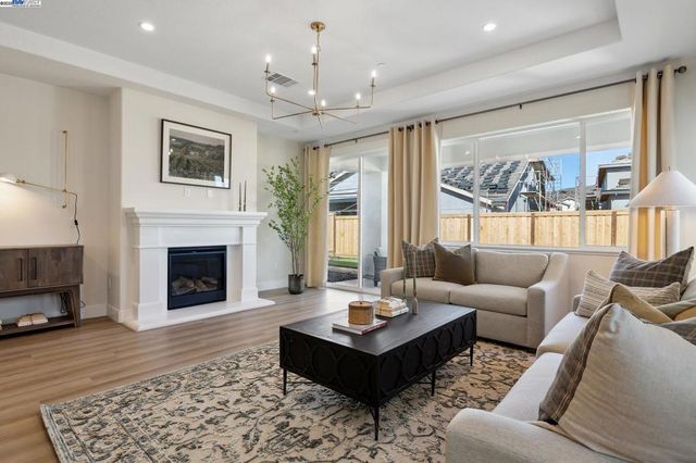 1532 Millennium Way, Fairfield, CA 94533