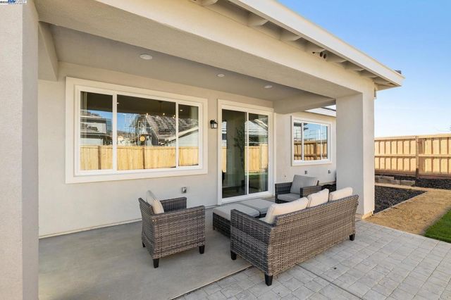 1532 Millennium Way, Fairfield, CA 94533