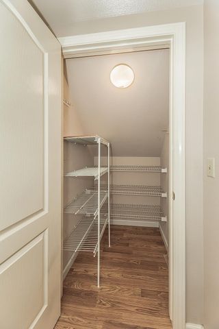 1282 W Flora Avenue, Reedley, CA 93654