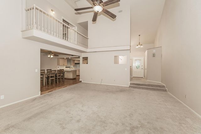 1282 W Flora Avenue, Reedley, CA 93654