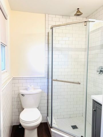 140 Midland Ave, Tisbury, MA 02568