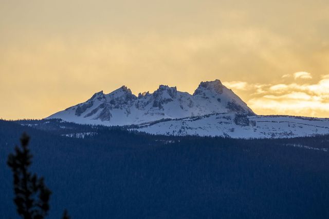 19496 Tumalo Reservoir Road, Bend, OR 97703