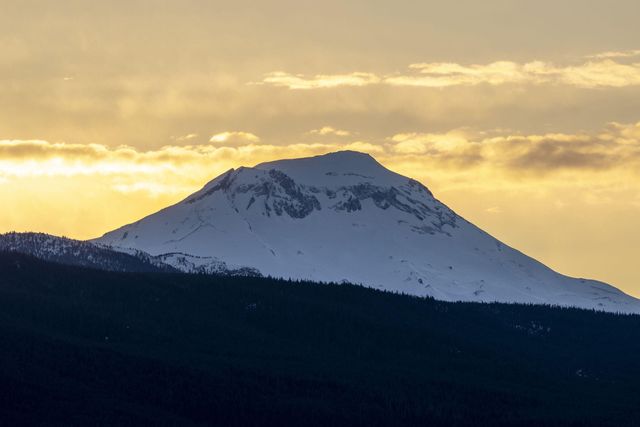 19496 Tumalo Reservoir Road, Bend, OR 97703