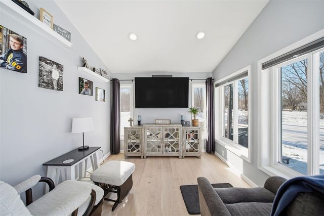 10902 Devils Lake Highway, Addison, MI 49220