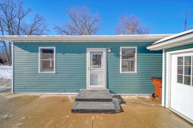 10902 Devils Lake Highway, Addison, MI 49220