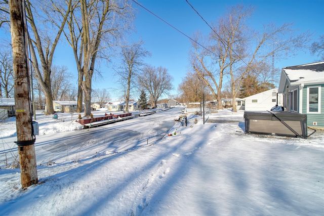 10902 Devils Lake Highway, Addison, MI 49220