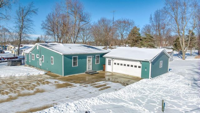 10902 Devils Lake Highway, Addison, MI 49220