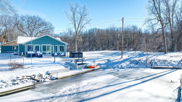 10902 Devils Lake Highway, Addison, MI 49220