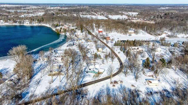 10902 Devils Lake Highway, Addison, MI 49220