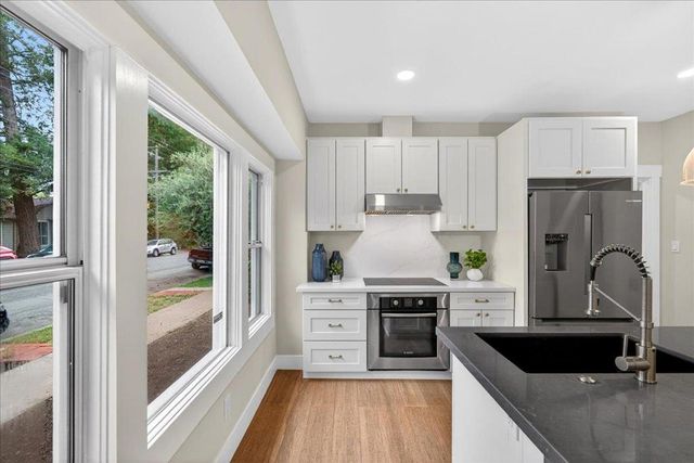 7601 Rosanna Street, Gilroy, CA 95020