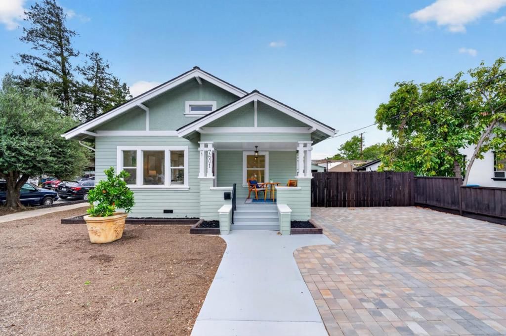 7601 Rosanna Street, Gilroy, CA 95020