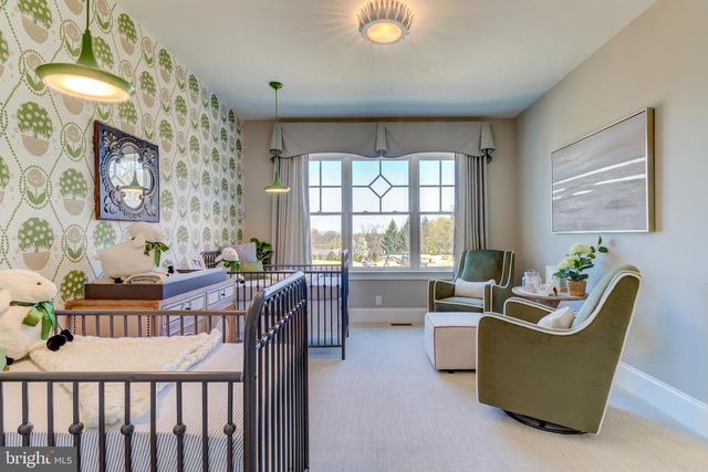 39 OLD COVERED BRIDGE RD, Newtown Square, PA 19073