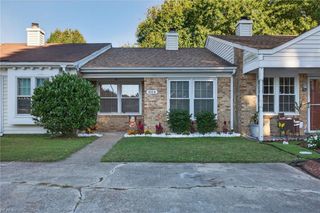 804 Tenure LN, Virginia Beach, VA 23462