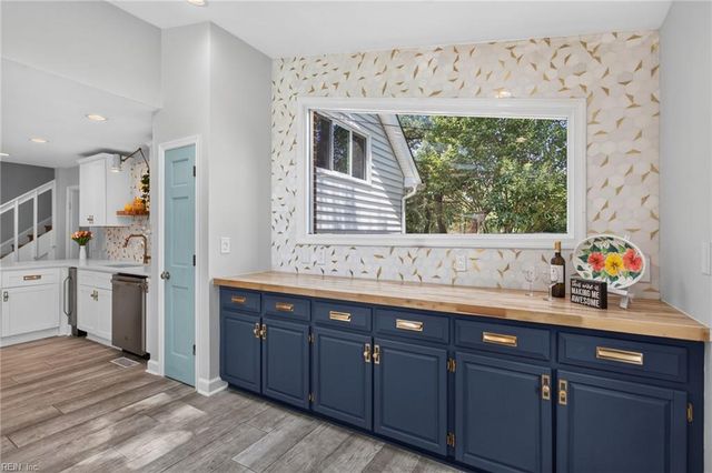 4240 Battery RD, Virginia Beach, VA 23455